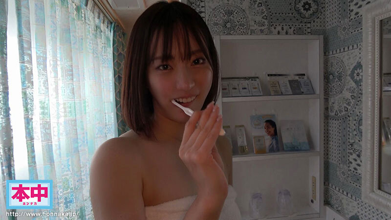 美谷朱音（美谷朱里）のシーン